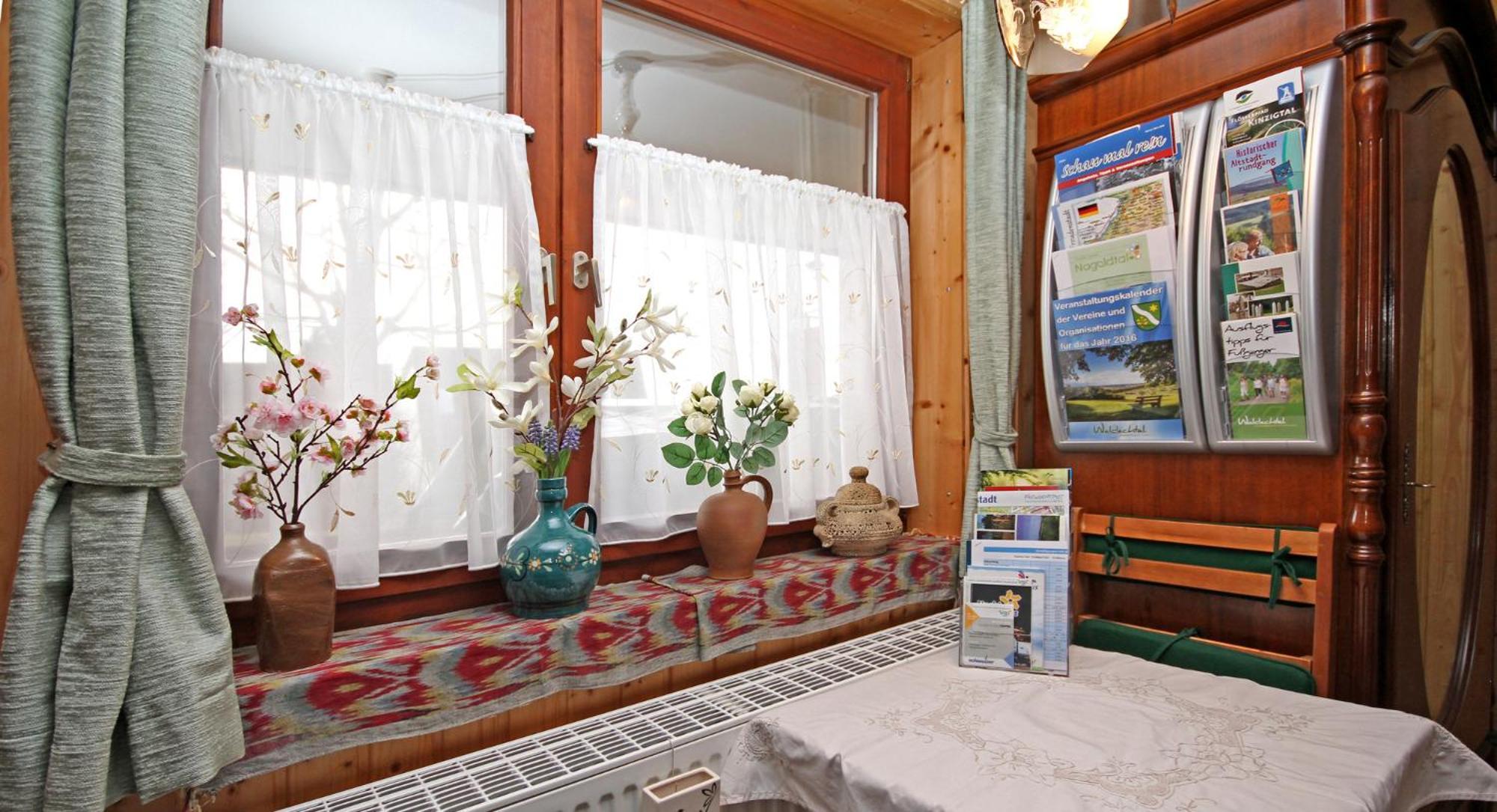 Apartment-Pension Im Eichenweg Вальдахталь Экстерьер фото